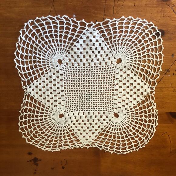 Vintage Handmade Crochet White Lace Doily Square Table Topper - Picture 1 of 7